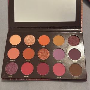 Brand new never used Hipdot Zion pressed pigment palette